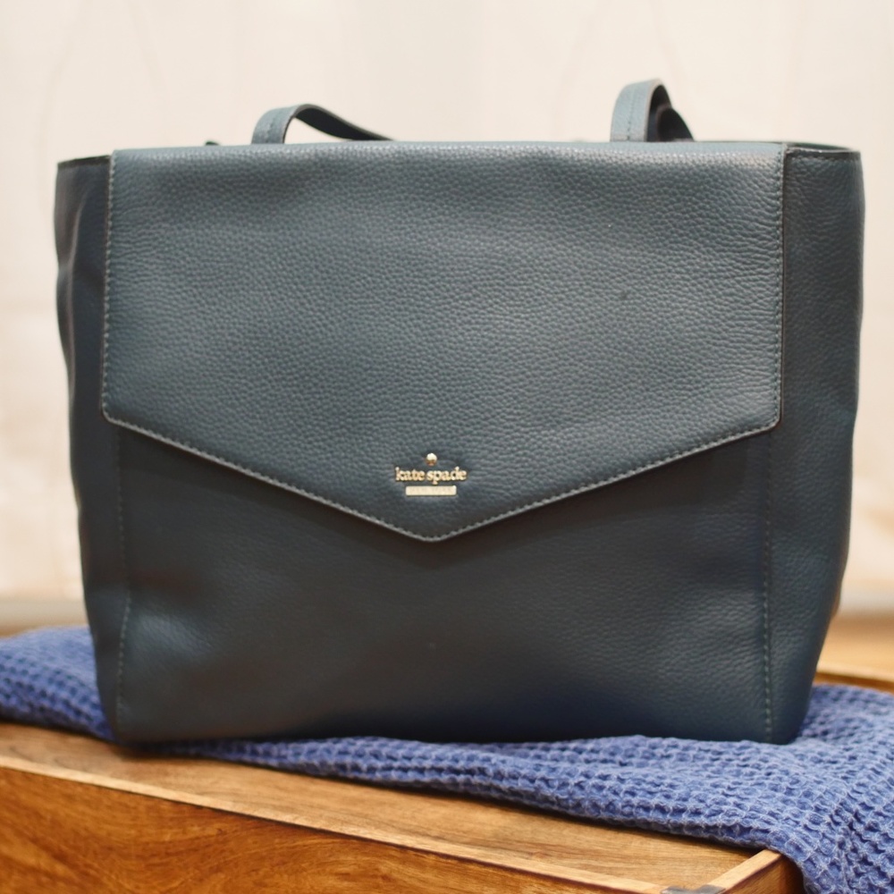 Kate Spade New York (Medium) Leather Blue Handbag